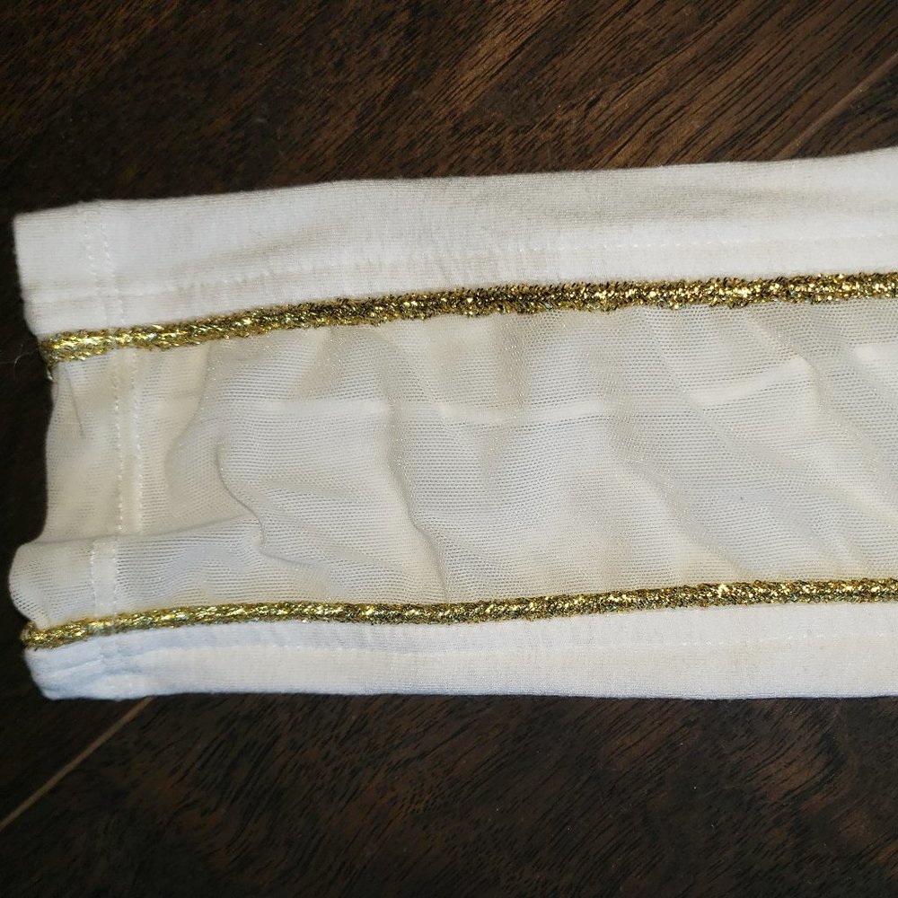 White top - Picture 5 of 8
